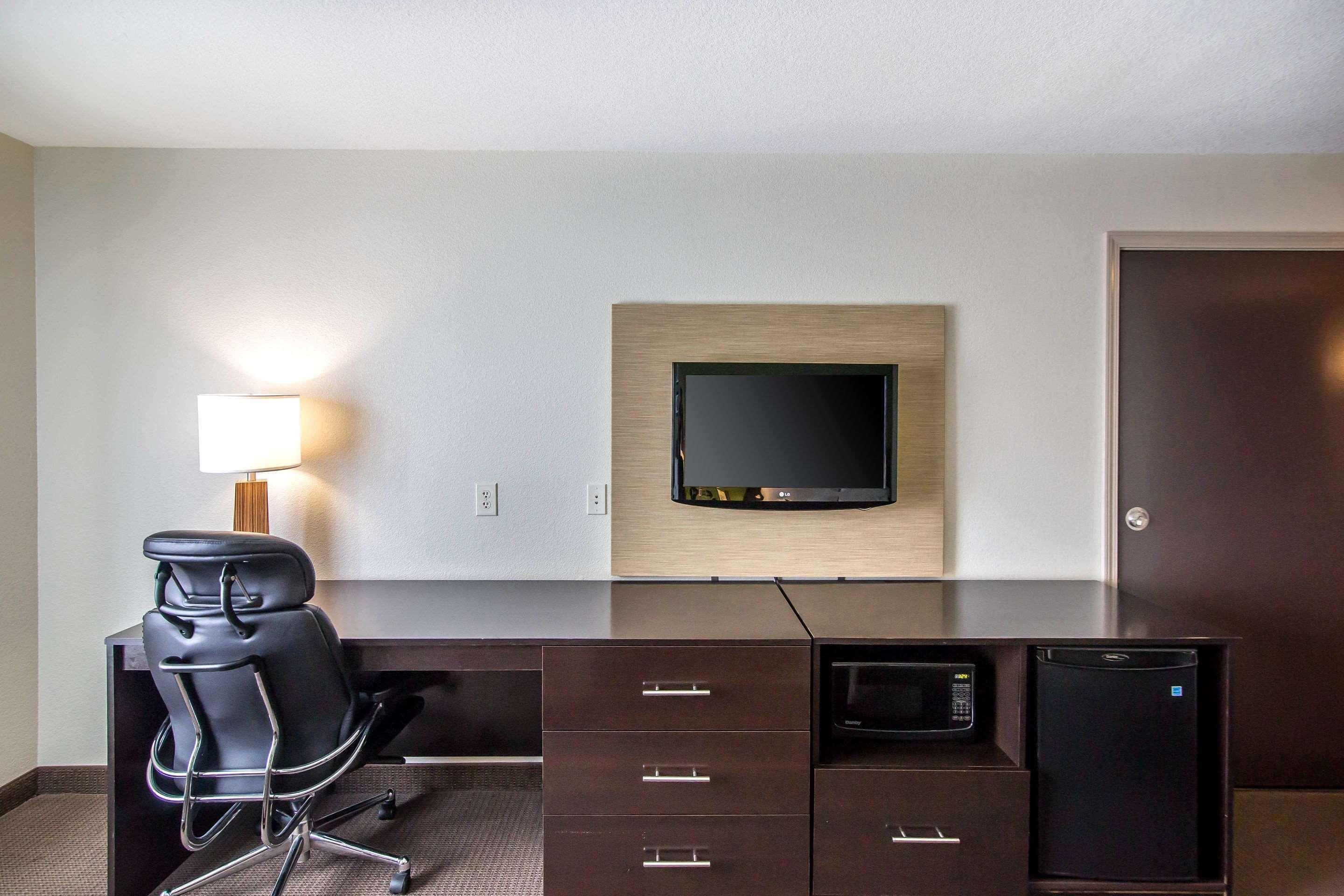 Sleep Inn & Suites Haysville Экстерьер фото
