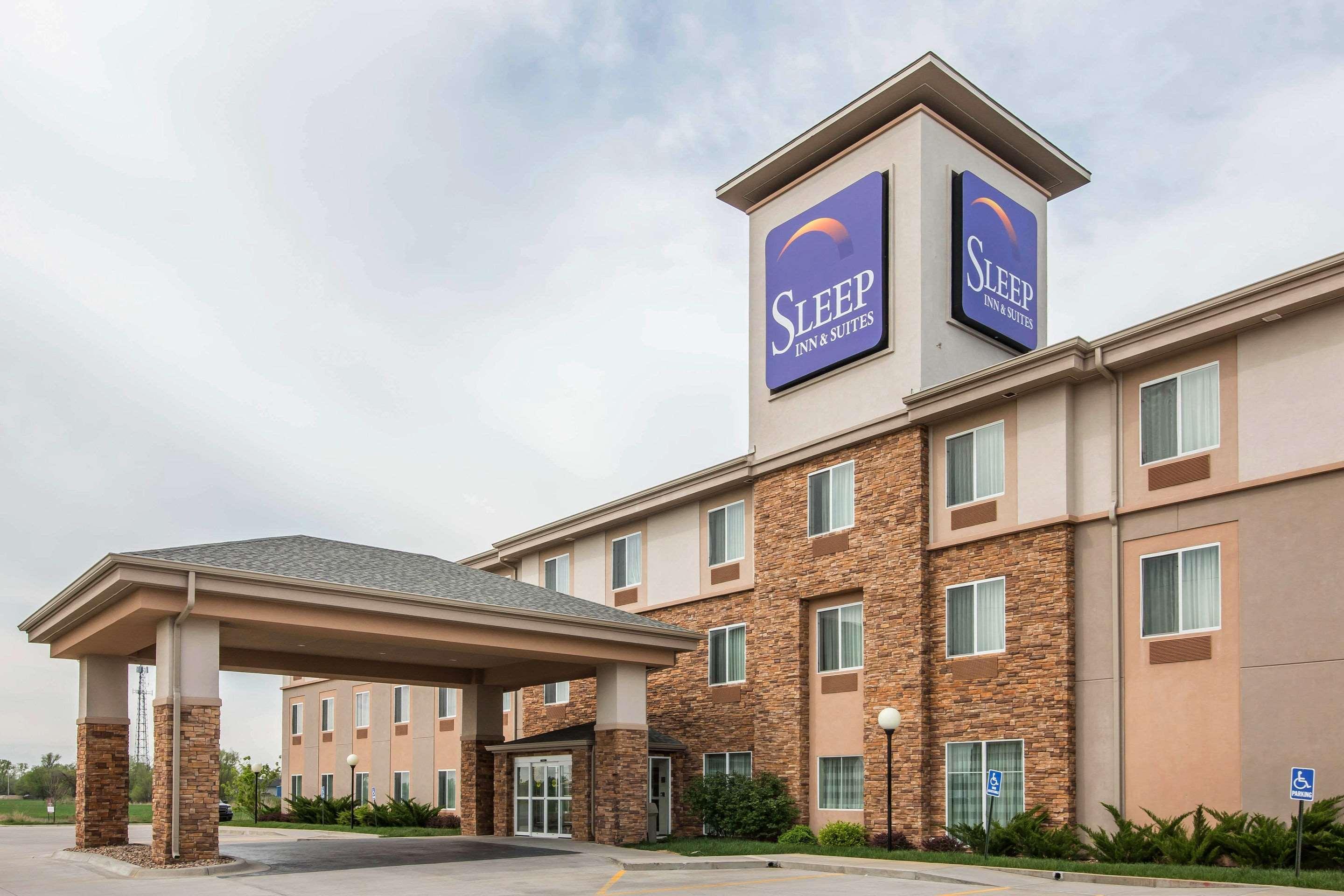 Sleep Inn & Suites Haysville Экстерьер фото