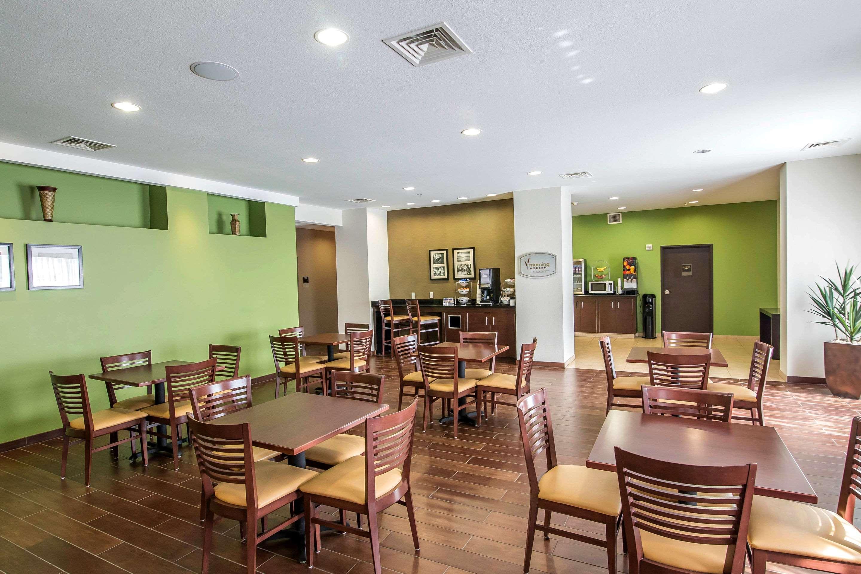 Sleep Inn & Suites Haysville Экстерьер фото