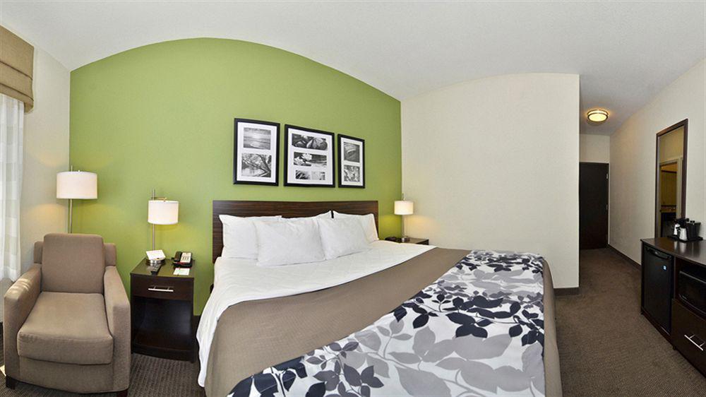 Sleep Inn & Suites Haysville Экстерьер фото
